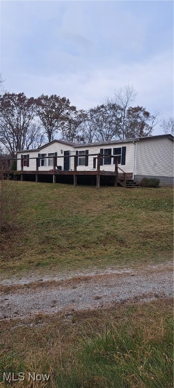 193 Farrow Hill Rd, Davisville, WV 26142