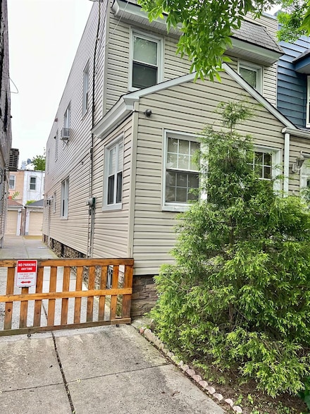 75-09 60th Place, Flushing, NY 11385
