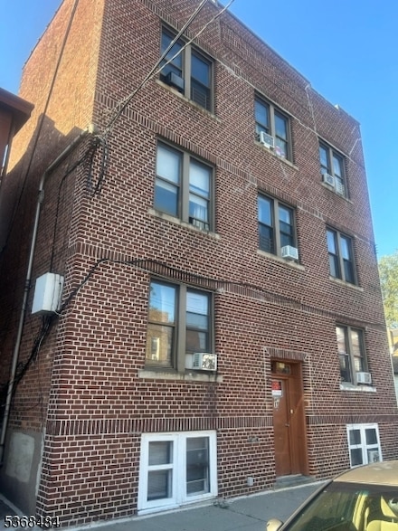 298 Montgomery St, Passaic, NJ 07055