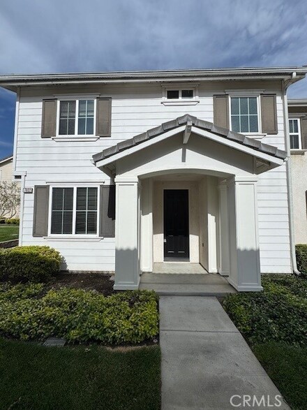 7032 Edinboro St, Chino, CA 91710