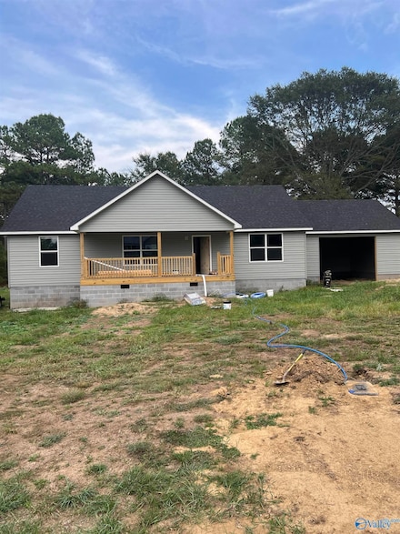 102 Shady Ln, Geraldine, AL 35974