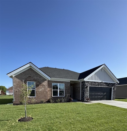 2866 Brahman Cir, Bowling Green, KY 42104