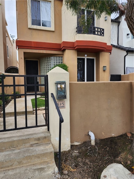 525 20th St, Huntington Beach, CA 92648