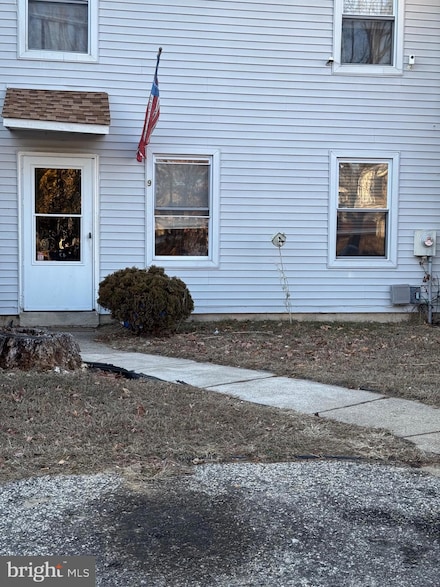 9 Berkshire Rd, Sicklerville, NJ 08081