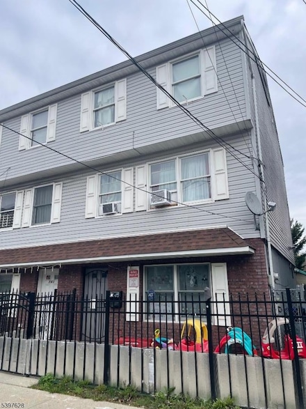 743 E 18th St Unit 3, Paterson, NJ 07501