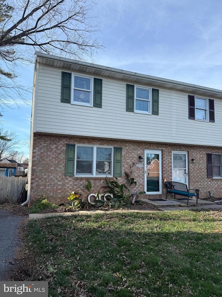 471 S Market Ave, Mount Joy, PA 17552