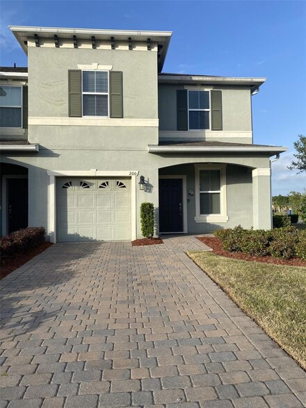 200 Wentworth Grande Dr, Daytona Beach, FL 32124