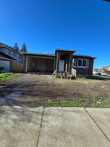 9879 Twin Creeks Ave, Stockton, CA 95219