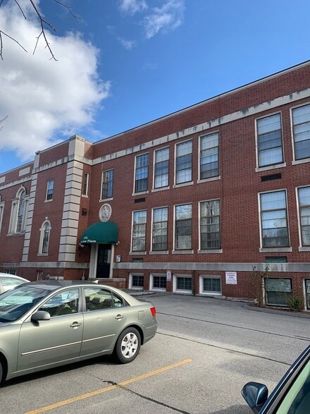 171 Ogrady St Unit 209, Fall River, MA 02720