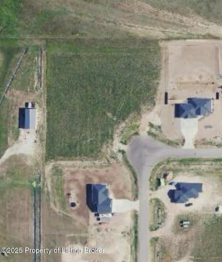 2364 Acres Dr, Dickinson, ND 58601