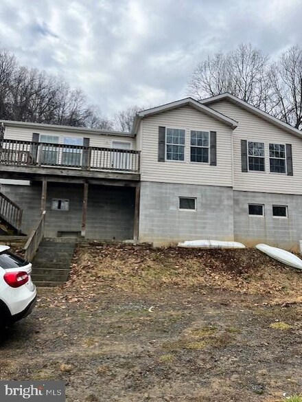 12907 Hoffmeister Ln NE, Cumberland, MD 21502