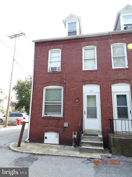 717 Susquehanna Ave, York, PA 17403