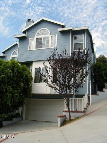 2350 Foothill Blvd Unit 15, La Canada Flintridge, CA 91011