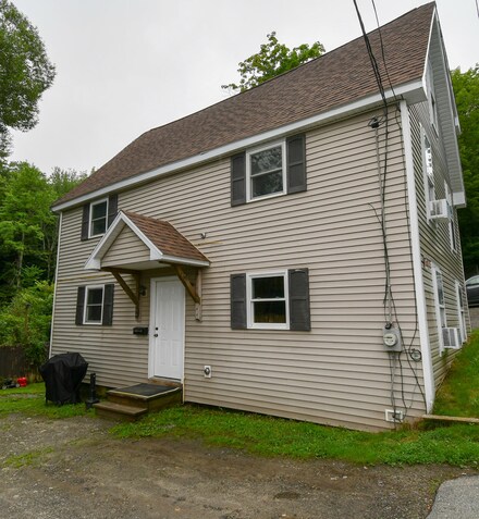 16 Northern Ave, Farmingdale, ME 04344