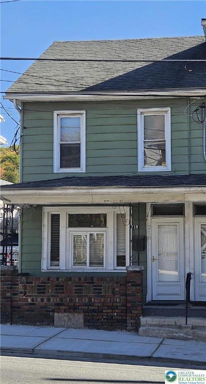 218 W Patterson St, Lansford, PA 18232