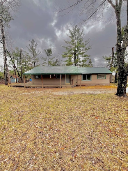 N15710 Town Corner Lake Rd, Amberg, WI 54102