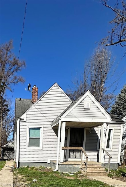 8451 Greenview Ave, Detroit, MI 48228