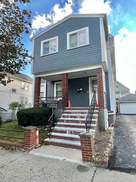 28 Cornell St Unit 1, Arlington, MA 02474
