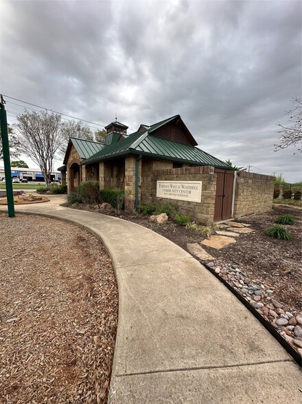 9609 Mulligan Dr, McKinney, TX 75070