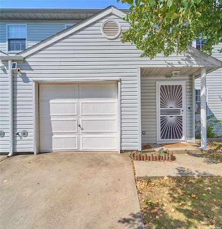 75 Baldwin Rd, Hempstead, NY 11550