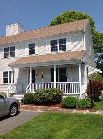16 Trotting Park Rd Unit 2B, Teaticket, MA 02536