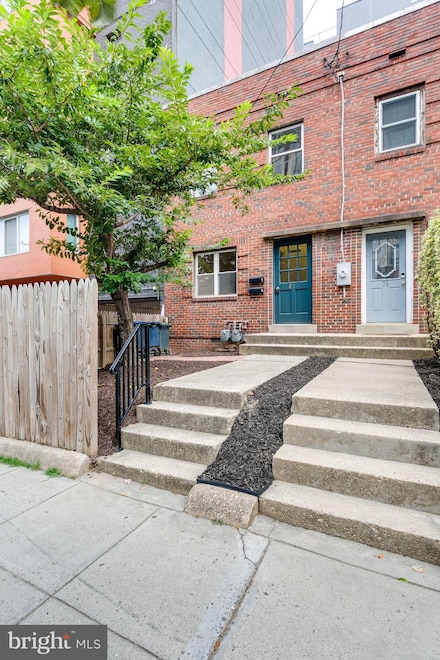 81 Q St SW, Washington, DC 20024