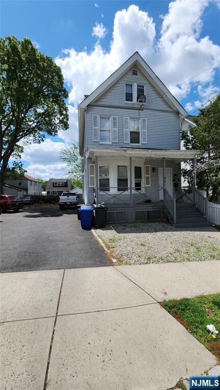 94 Maple St, West Orange, NJ 07052