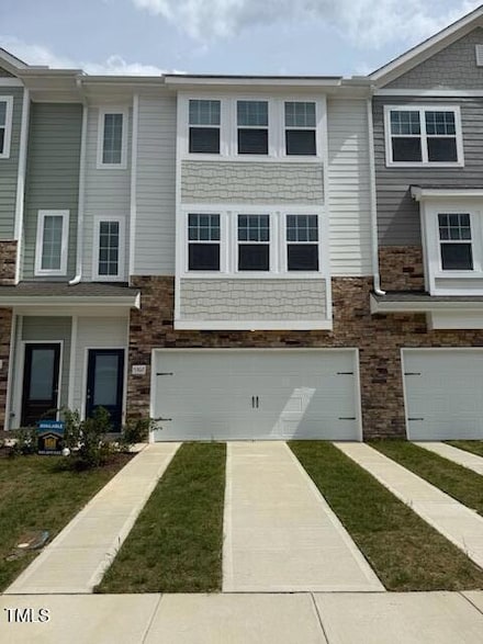 5302 River Reach Dr, Raleigh, NC 27616