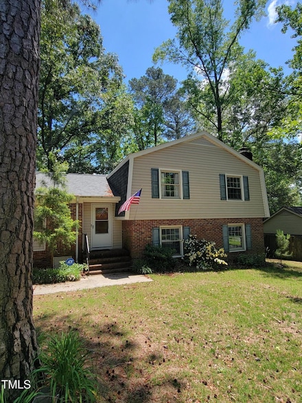 268 Waxhaw Dr, Fayetteville, NC 28314