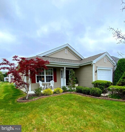 27 Leisure Ln, Sewell, NJ 08080