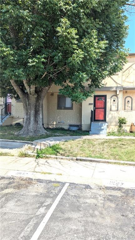 11617 Food Ln, Kansas City, MO 64134