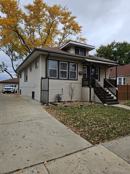 334 23rd Ave, Bellwood, IL 60104