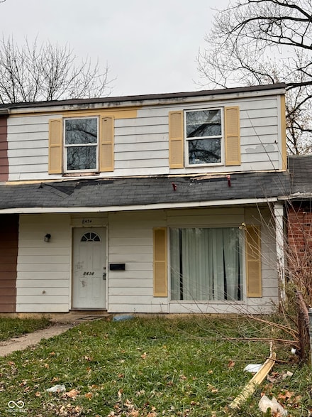 8434 Meadowlark Dr, Indianapolis, IN 46226