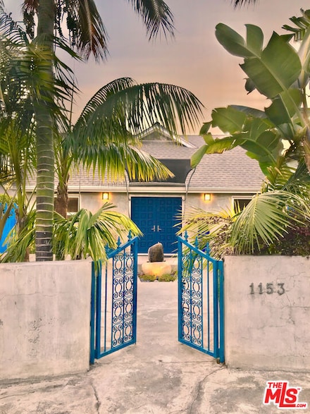 1153 N Poinsettia Place, West Hollywood, CA 90046