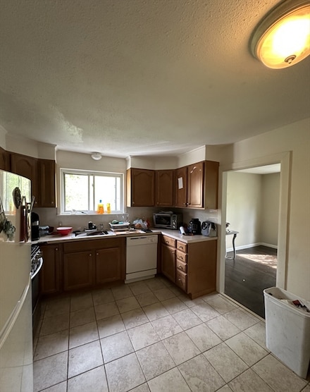 19 Kippy Dr Unit n/a, Waban, MA 02468