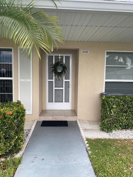 8833 Bella Vista Dr, Boca Raton, FL 33433