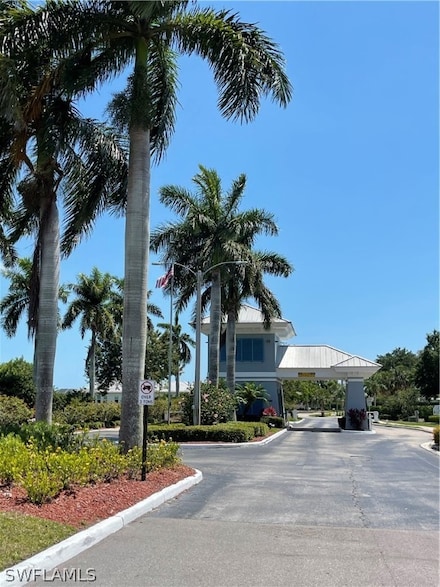 18529 Royal Hammock Blvd, Naples, FL 34114