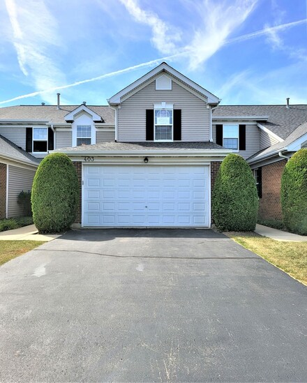403 Legend Ln Unit 252, McHenry, IL 60050
