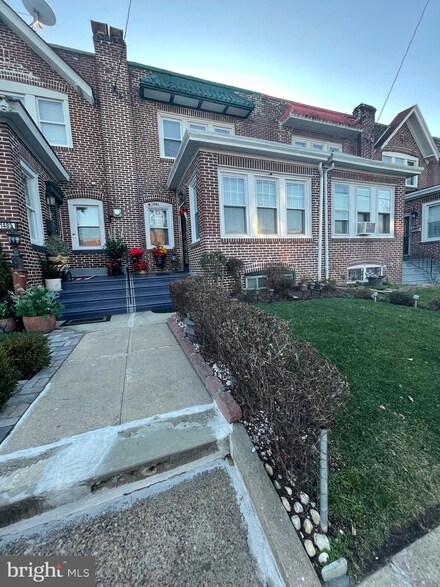 1481 Ormond Ave, Camden, NJ 08103
