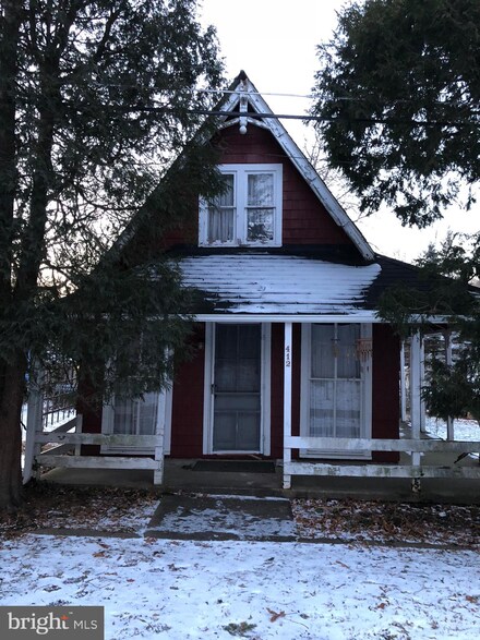 410 4th Ave, Washington Grove, MD 20880