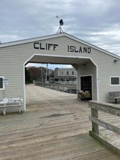 305 Church Rd, Portland, ME 04019