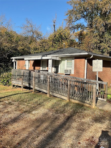 1604 N Long St, Salisbury, NC 28144