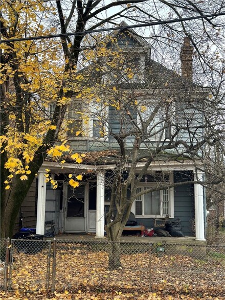 3067 Zephyr Ave, Pittsburgh, PA 15204