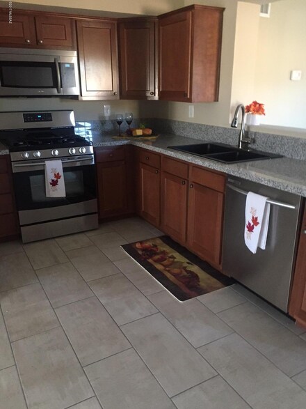 6509 E Calle Bellatrix, Tucson, AZ 85710