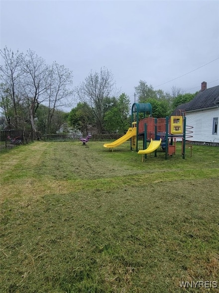 17 Earl Place, Buffalo, NY 14211