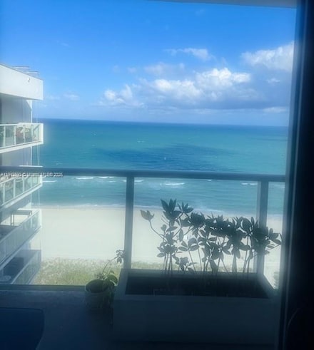 5701 Collins Ave Unit PH10, Miami Beach, FL 33140