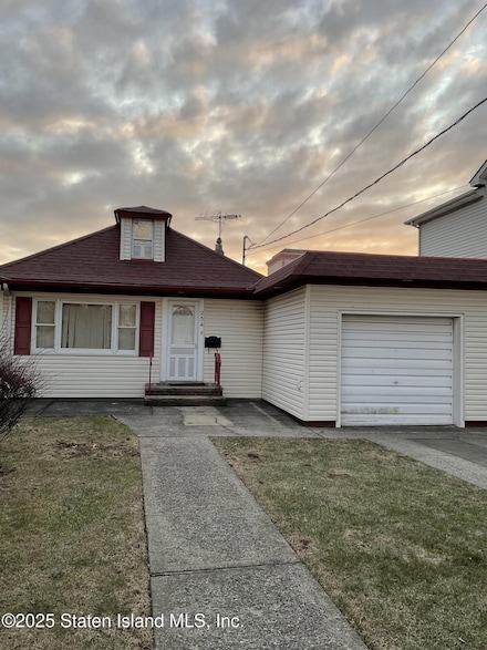 254 Jerome Ave, Staten Island, NY 10305