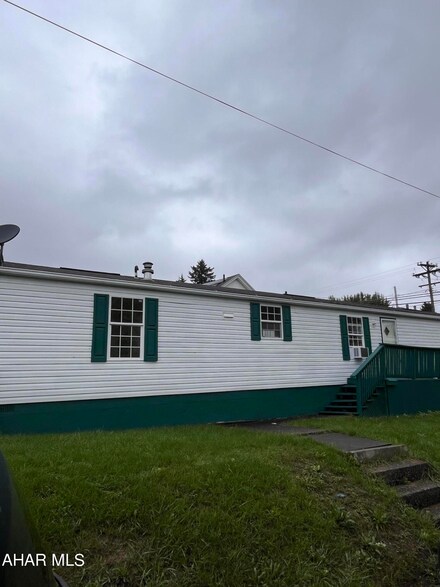 2200 Crawford Ave Unit 8, Altoona, PA 16602