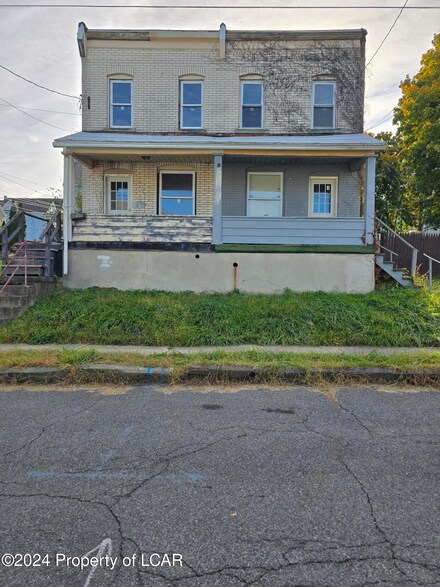 244 Brown St, Wilkes Barre, PA 18702