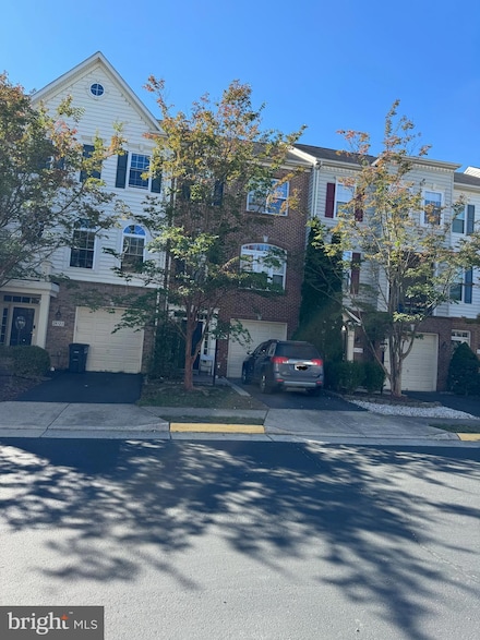 24724 Clock Tower Square, Stone Ridge, VA 20105